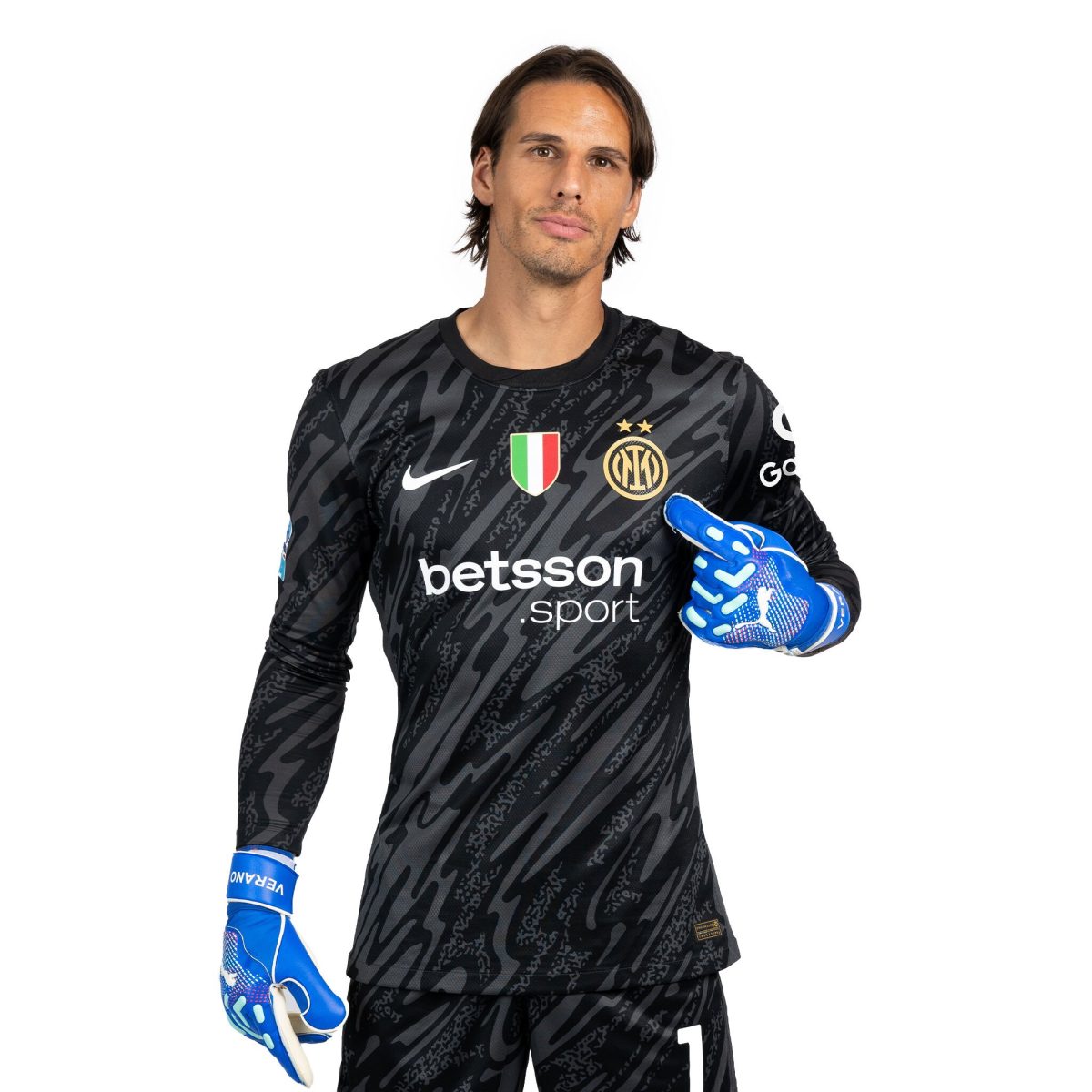 im nike mens goalkeeper home kit shirt 202425 – 13 josep martínez Collection | Authentic Inter Milan Shirts
